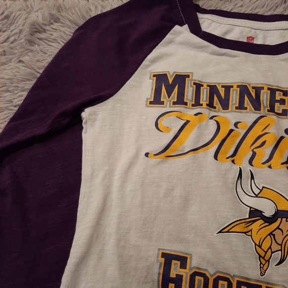 MN Vikings Shirt - Size Small (3-5 years) - Picture 6 of 6